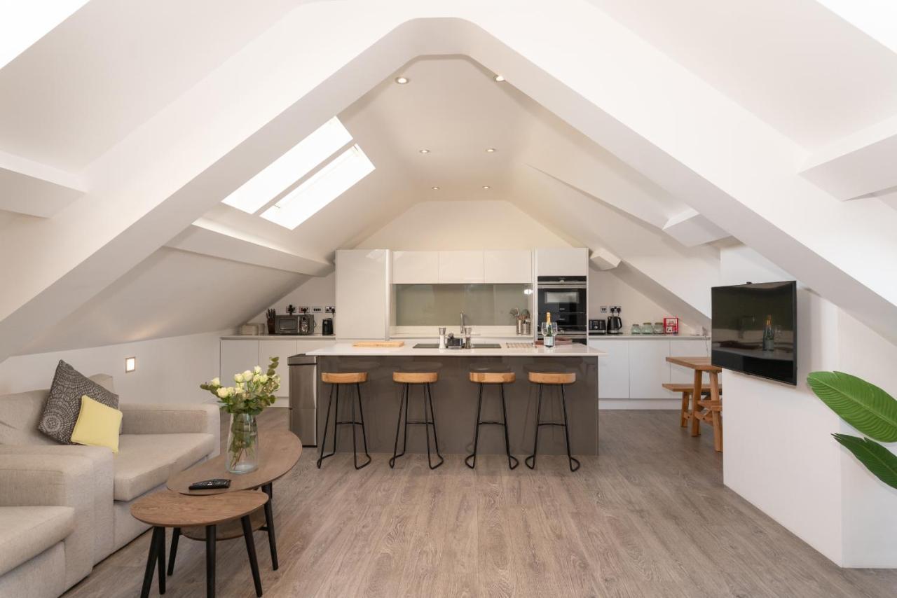 Larkrise - 3 Bed Penthouse-Sleeps 6-Tjslr Apartment Woolacombe Exterior photo